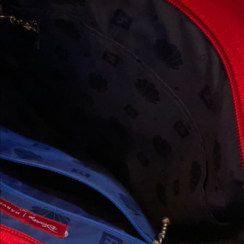 harveys seatbelt bags disney sebastian - Picture 4 of 6